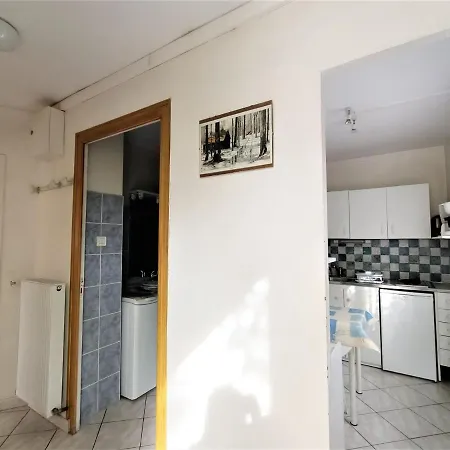 Apartment T2 Avec Jardin A